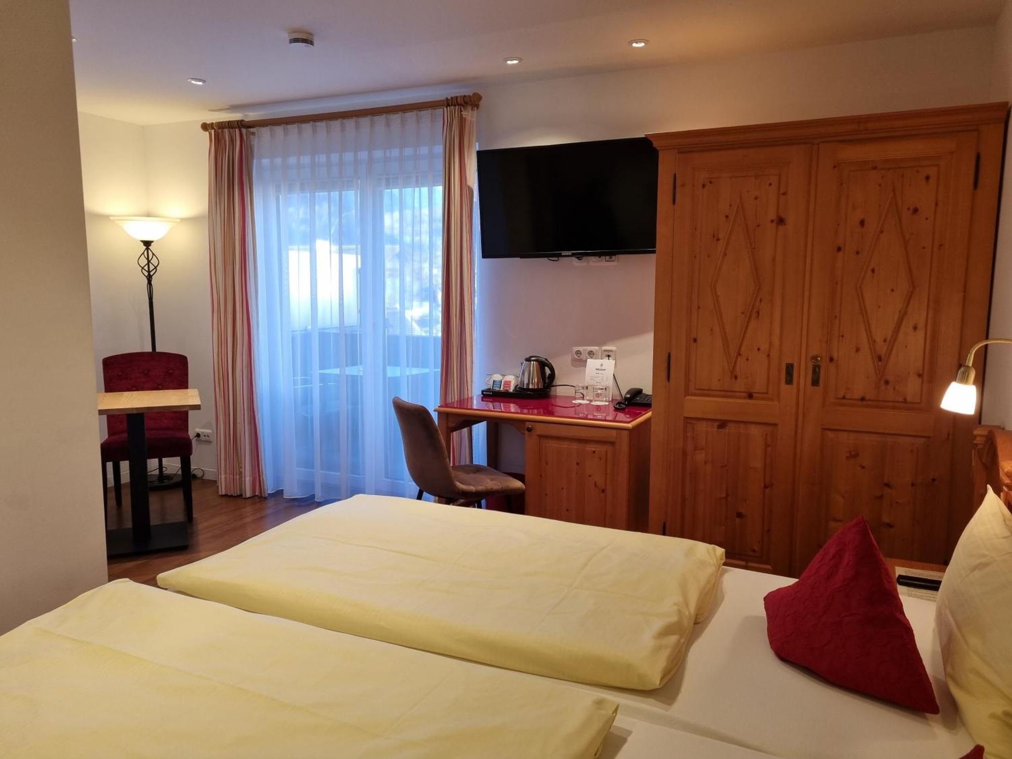 Hilleprandt - Adults Only Aparthotel Garmisch-Partenkirchen Ngoại thất bức ảnh