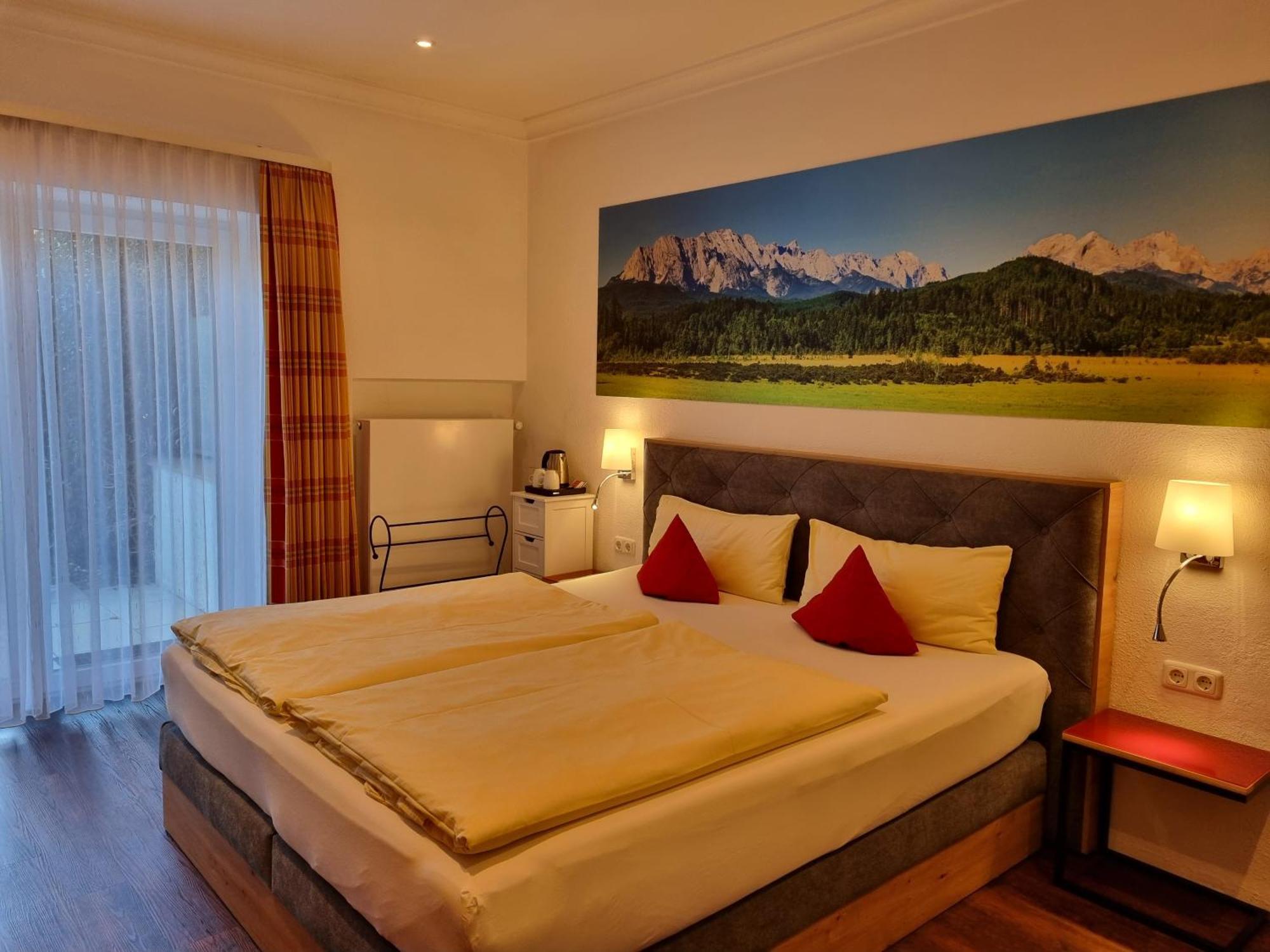 Hilleprandt - Adults Only Aparthotel Garmisch-Partenkirchen Ngoại thất bức ảnh