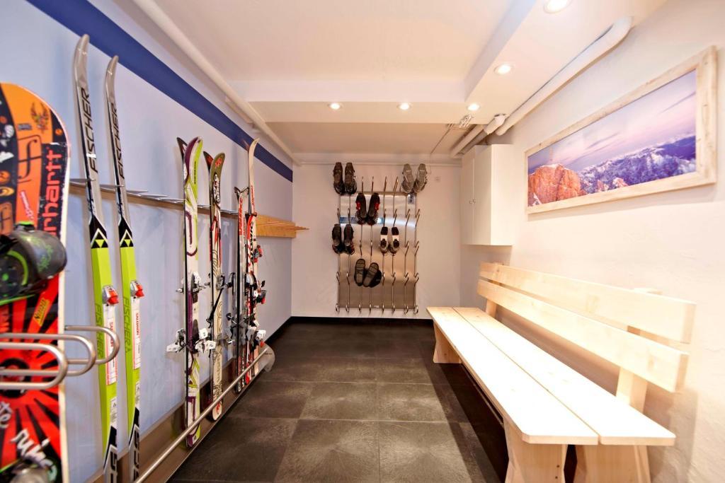 Hilleprandt - Adults Only Aparthotel Garmisch-Partenkirchen Ngoại thất bức ảnh